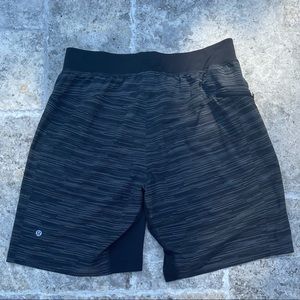 Lululemon short linerless heathered